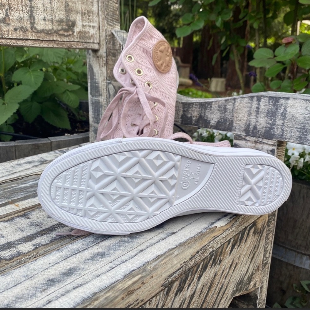 Pink converse - Picture 4 of 4